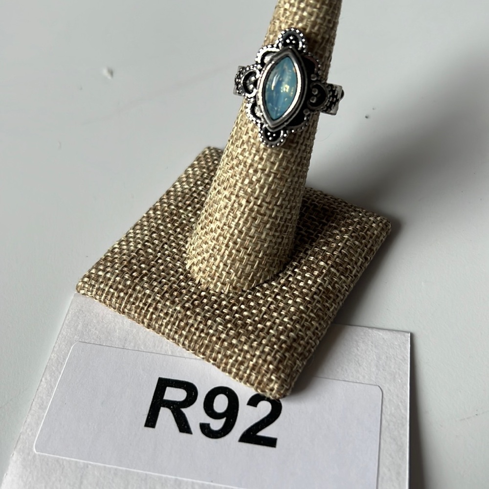 Paparazzi ring glass half-colorful blue